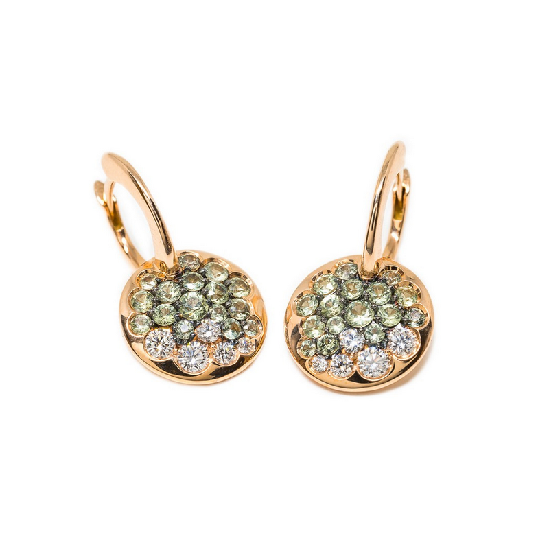 Pendientes criolla de Setenta y Nueve en oro rosa con diamantes y zafiros verdes engastados en bisel